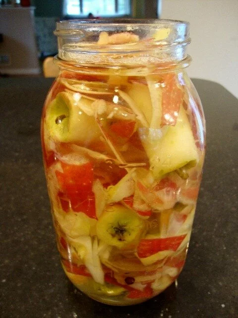 How to Make Your Own Apple Cider Vinegar